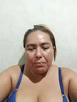 Snapshot of hot_girl_full chatting on February 17, 2026, 2:57 pm hot girl full online show from February 17, 2026, 2:57 pm