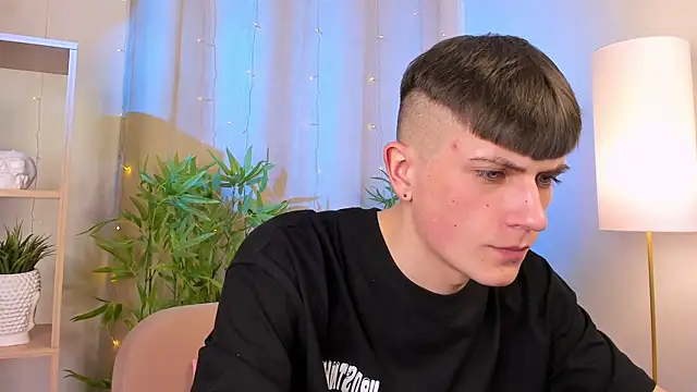 Rony Joy online show from April 4, 2026, 9:12 pm