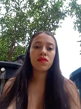 Snapshot of lachiki_plus chatting on February 2, 2026, 11:31 am lachiki plus online show from February 2, 2026, 11:31 am