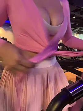 liawin model online show from February 25, 2026, 10:47 am