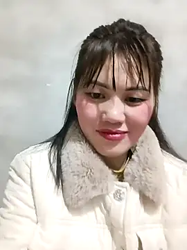 Anna 516 online show from February 9, 2026, 12:53 pm