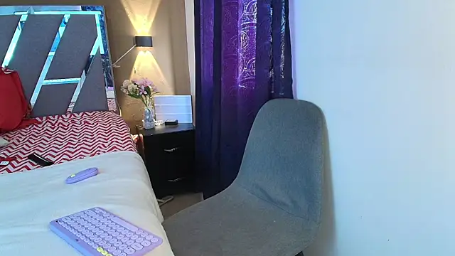 Noah Smith01 online show from April 2, 2026, 2:04 pm