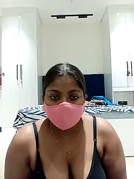 Snapshot of Sunitak450 chatting on February 8, 2026, 3:04 pm Sunitak450 online show from February 8, 2026, 3:04 pm