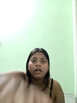 Snapshot of Sunitak450 chatting on March 6, 2026, 12:45 pm Sunitak450 online show from March 6, 2026, 12:45 pm