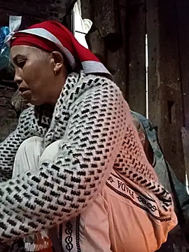 lena-cute online show from March 16, 2026, 11:31 pm