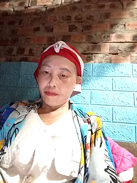 lena-cute online show from March 18, 2026, 12:52 pm