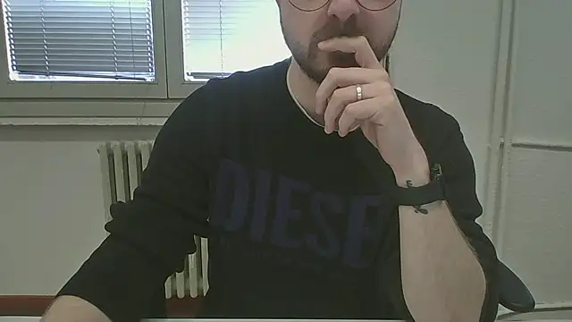 ItalianAlex online show from March 27, 2026, 1:22 pm