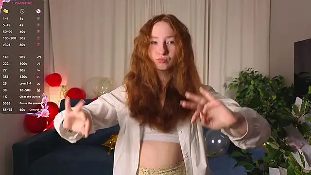 Snapshot of MaraButtrey chatting on February 13, 2026, 1:12 am MaraButtrey online show from February 13, 2026, 1:12 am