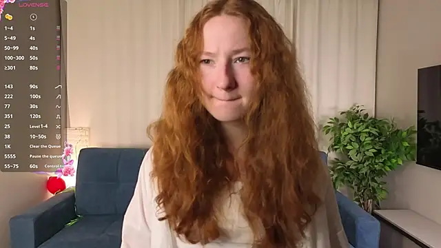 Snapshot of MaraButtrey chatting on February 24, 2026, 1:03 am MaraButtrey online show from February 24, 2026, 1:03 am