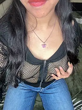 nauty girl shalu online show from February 22, 2026, 4:46 am