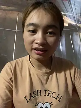 yuii-717 online show from May 2, 2026, 1:43 am