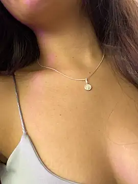 Snapshot of ALINA_EF chatting on February 3, 2026, 2:53 am ALINA EF online show from February 3, 2026, 2:53 am