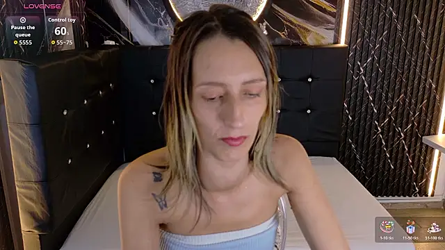 Snapshot of Karolyn_rousse chatting on February 27, 2026, 12:05 pm Karolyn rousse online show from February 27, 2026, 12:05 pm