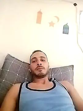 Snapshot of basyo2 chatting on February 16, 2026, 11:28 am basyo2 online show from February 16, 2026, 11:28 am