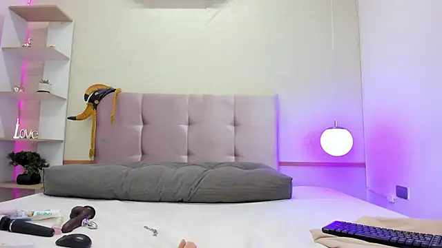 Sweet Angelinee online show from March 24, 2026, 3:55 am