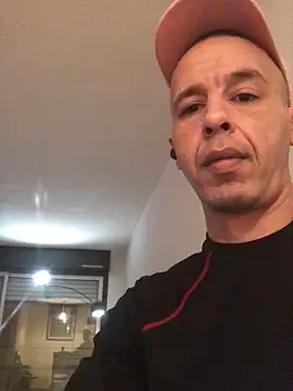 creativeX online show from February 9, 2026, 7:18 pm