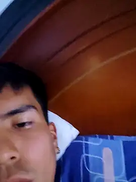 xnegritx online show from March 31, 2026, 6:47 am