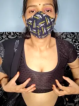 Cute Neha0725 online show from April 2, 2026, 7:39 am