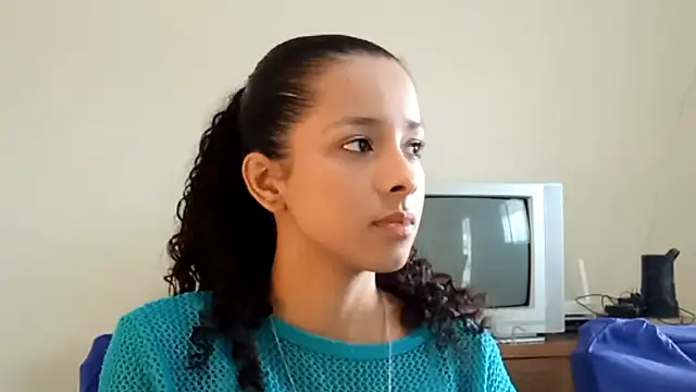 KayleenStoyanoff online show from February 9, 2026, 11:58 am