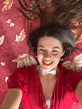 OnlyLeiLa online show from April 6, 2026, 6:14 am