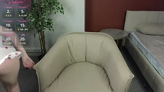 LovingWhisperr online show from March 28, 2026, 1:16 am