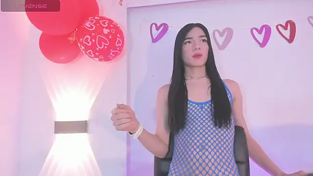 Snapshot of AllanaRosee chatting on February 17, 2026, 11:50 am AllanaRosee online show from February 17, 2026, 11:50 am