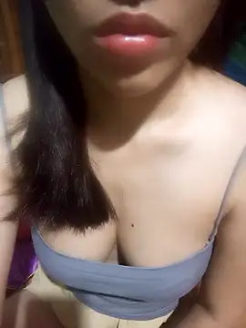 Snapshot of Yui-Ch1682 chatting on February 6, 2026, 9:40 pm Yui-Ch1682 online show from February 6, 2026, 9:40 pm