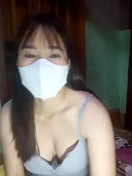 Yui-Ch1682 online show from March 16, 2026, 11:31 pm