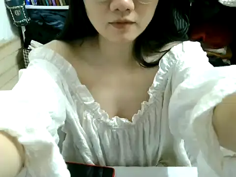 xiaoxiaowan11 online show from February 10, 2026, 11:25 am