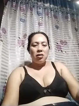 May Bombs online show from February 7, 2026, 1:31 am