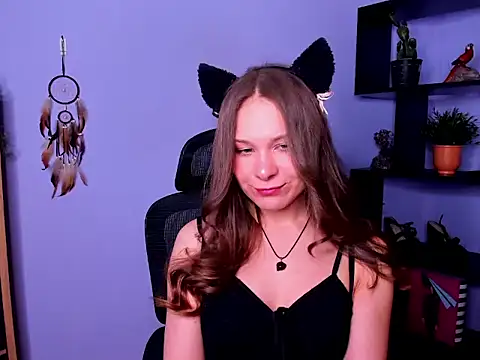 LanaLovely online show from March 19, 2026, 7:34 am