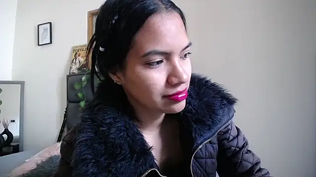 Julieta Parker online show from March 27, 2026, 4:40 pm