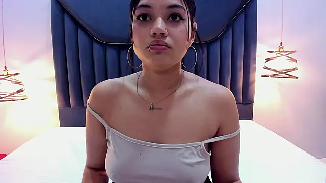 EmilyKartters online show from March 3, 2026, 12:00 pm