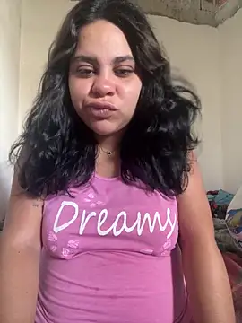 Adriputinha online show from March 18, 2026, 1:36 pm