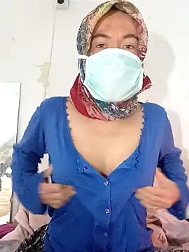 Snapshot of turbanlim07 chatting on February 15, 2026, 10:50 pm turbanlim07 online show from February 15, 2026, 10:50 pm