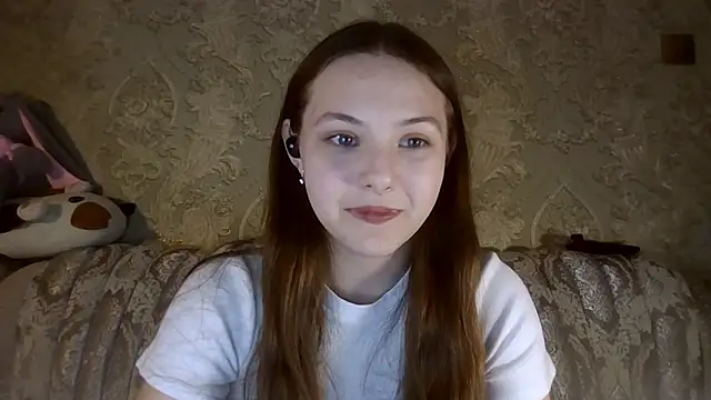 YuniNeko online show from February 16, 2026, 5:09 pm