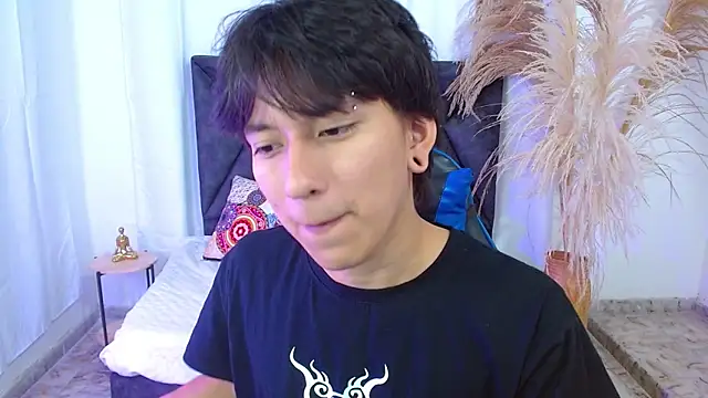 nikoo 18 online show from February 10, 2026, 1:37 pm