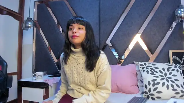 Maggyx online show from March 12, 2026, 1:39 pm