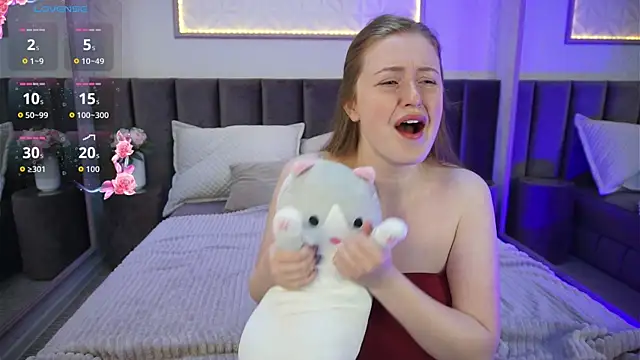 EvelinaBev online show from April 17, 2026, 6:49 am