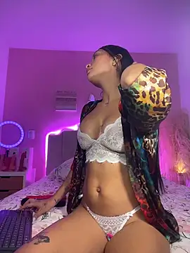 Snapshot of SofiaSiren chatting on March 3, 2026, 2:07 am SofiaSiren online show from March 3, 2026, 2:07 am