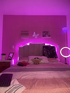 SofiaSiren online show from March 21, 2026, 2:05 am