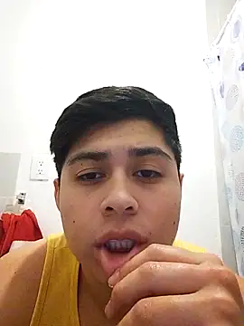 dark0p12 online show from February 8, 2026, 5:55 am