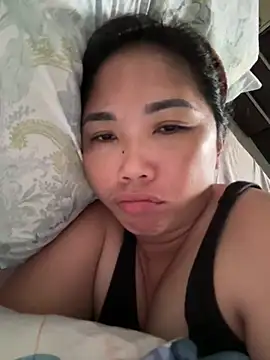 lady candy85 online show from April 6, 2026, 6:25 am