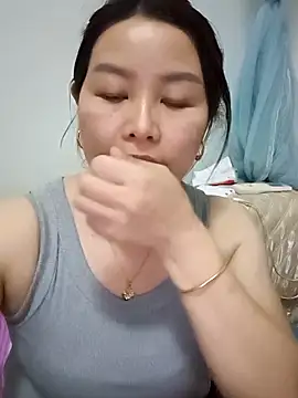 Jennie dogy online show from April 9, 2026, 12:21 pm