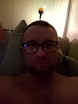 Snapshot of Tommyzzzzzz chatting on January 18, 2026, 7:06 pm Tommyzzzzzz online show from January 18, 2026, 7:06 pm