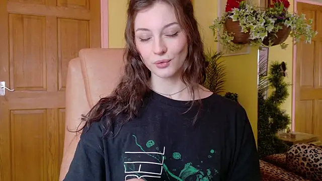 Snapshot of meesey chatting on March 4, 2026, 1:39 pm meesey online show from March 4, 2026, 1:39 pm