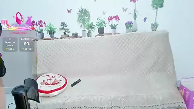 Snapshot of xiaomin-33 chatting on February 28, 2026, 2:18 pm xiaomin-33 online show from February 28, 2026, 2:18 pm