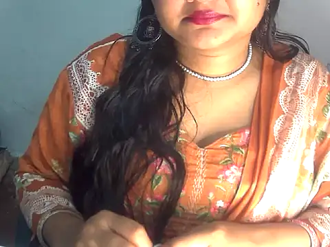 Snapshot of Saniya_K2 chatting on February 26, 2026, 6:29 pm Saniya K2 online show from February 26, 2026, 6:29 pm