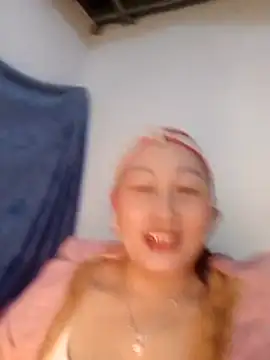 Jolie sexy online show from March 4, 2026, 4:46 pm