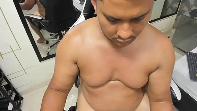 Snapshot of LaimCarterss chatting on February 12, 2026, 12:05 am LaimCarterss online show from February 12, 2026, 12:05 am